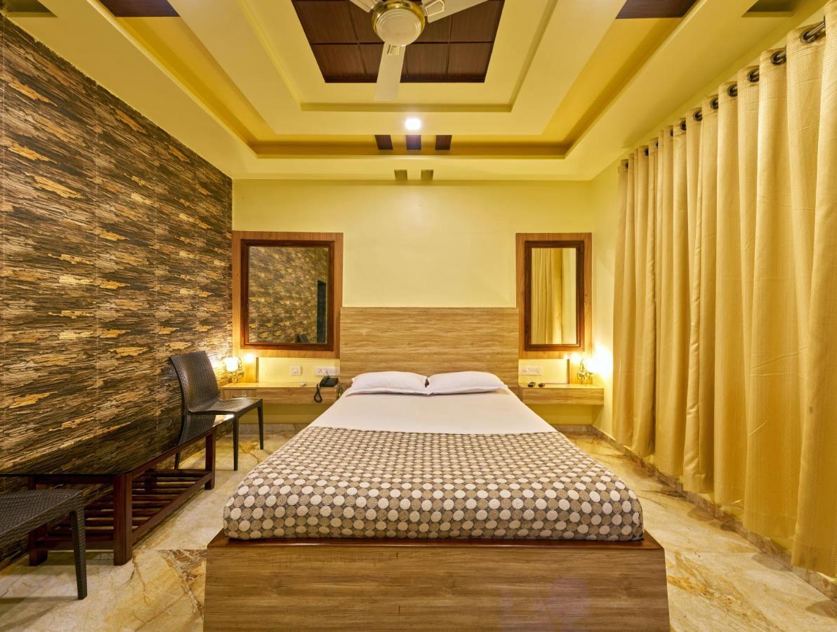 Hotel Saptarang Residency Panhāla Exterior photo