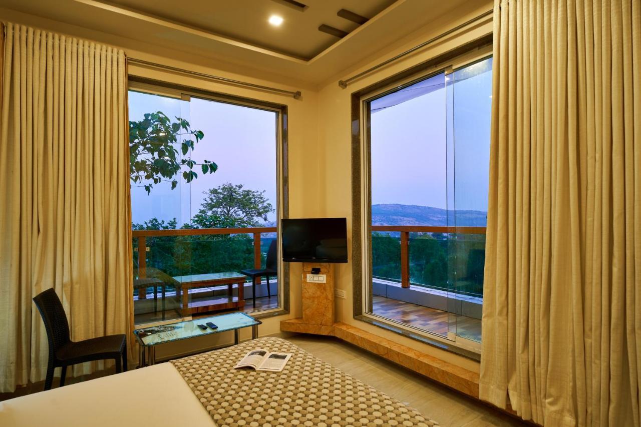 Hotel Saptarang Residency Panhāla Exterior photo
