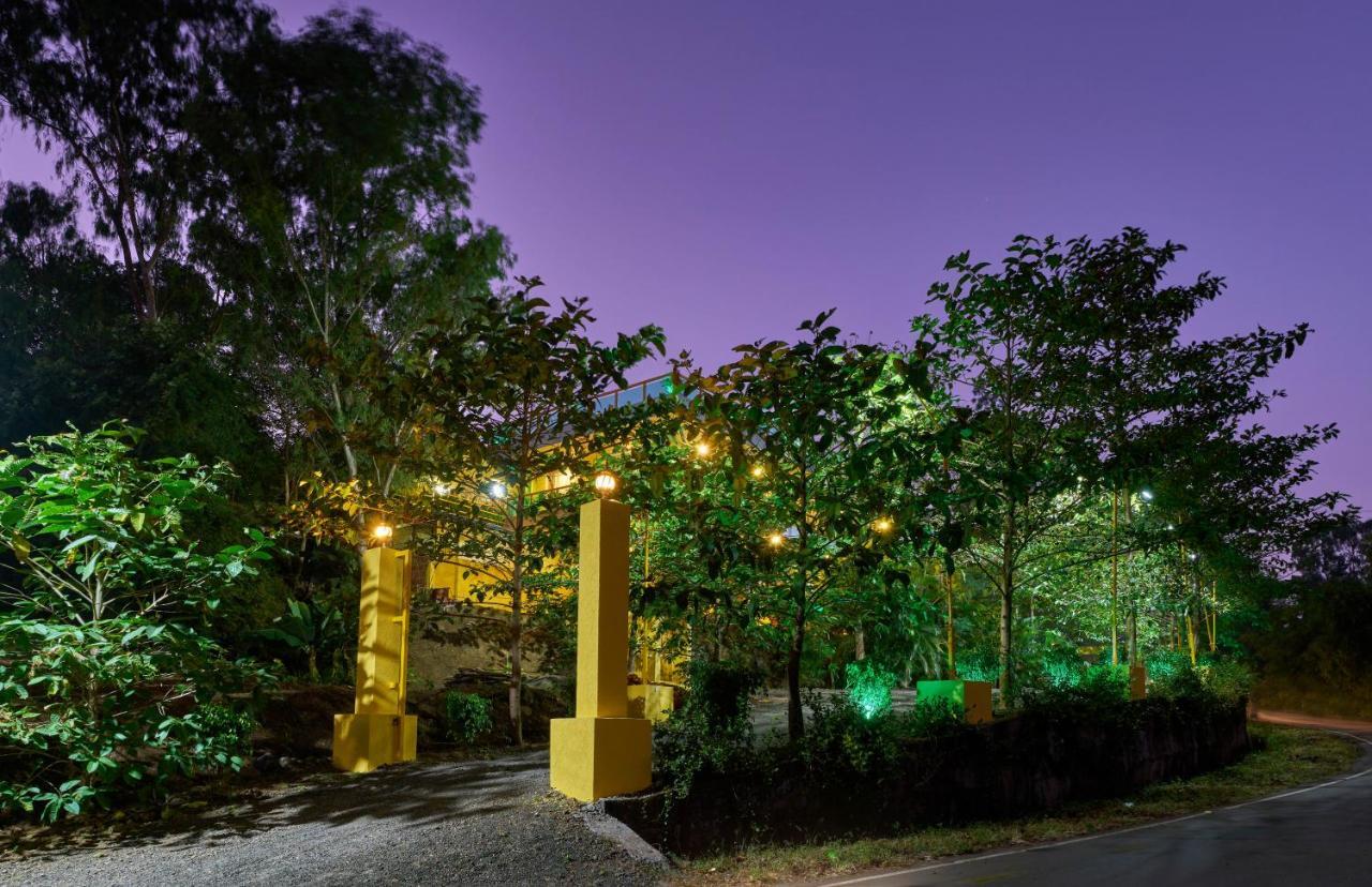 Hotel Saptarang Residency Panhāla Exterior photo